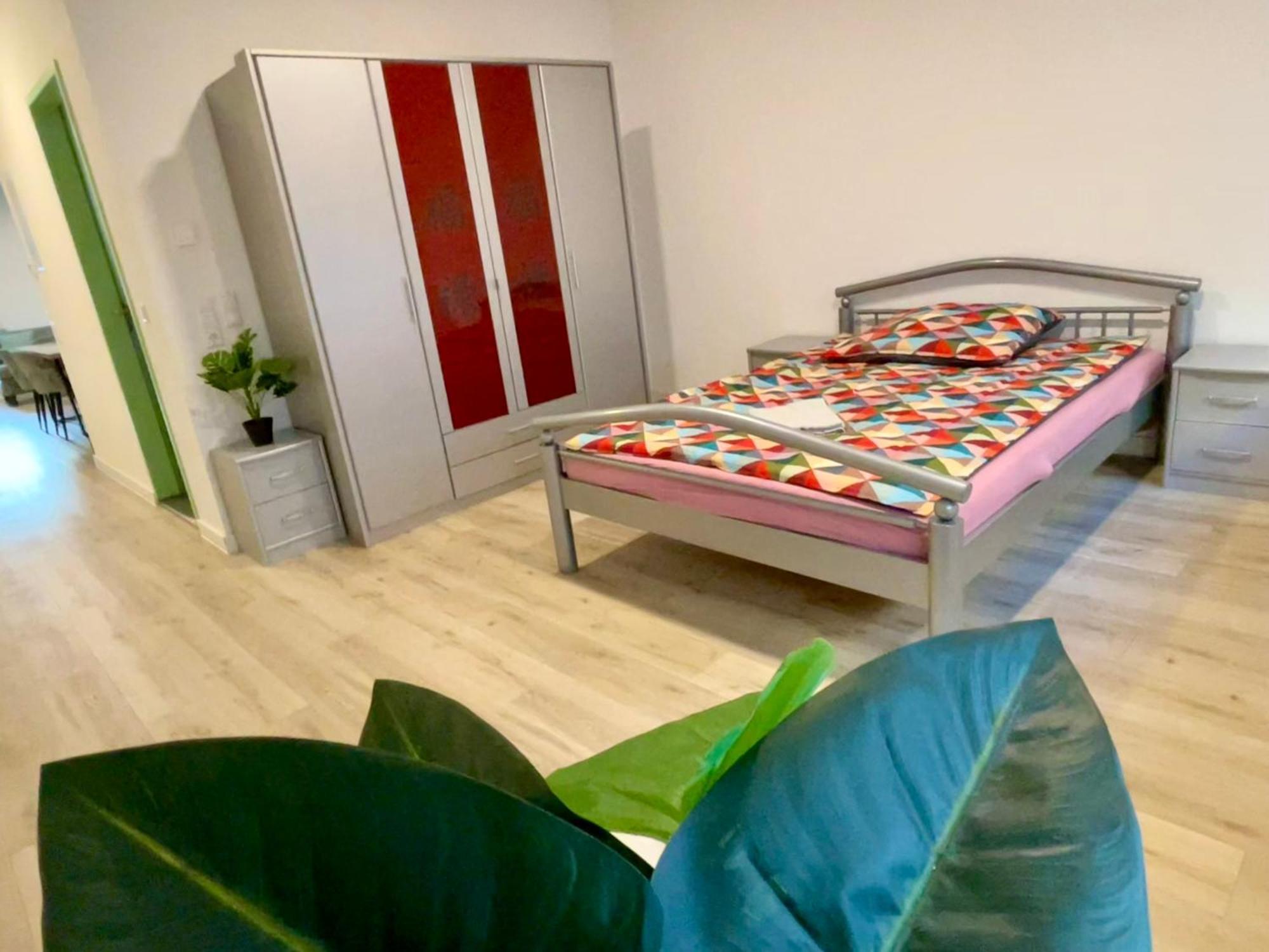 Neu Goldstadt Wunderschoenes 2 Schloessle Zentrum *