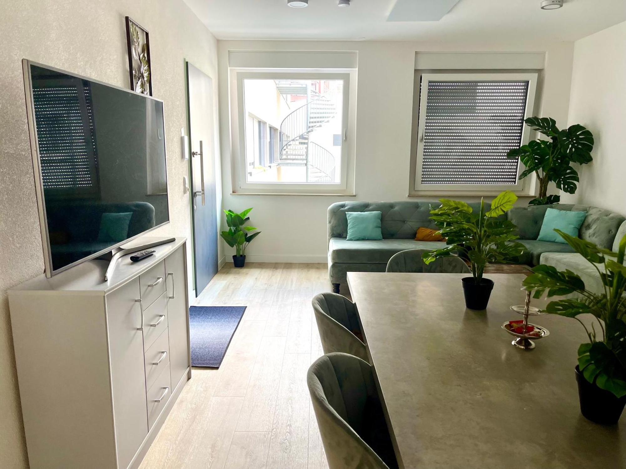 Apartment Neu Goldstadt Wunderschoenes 2 Schloessle Zentrum Pforzheim